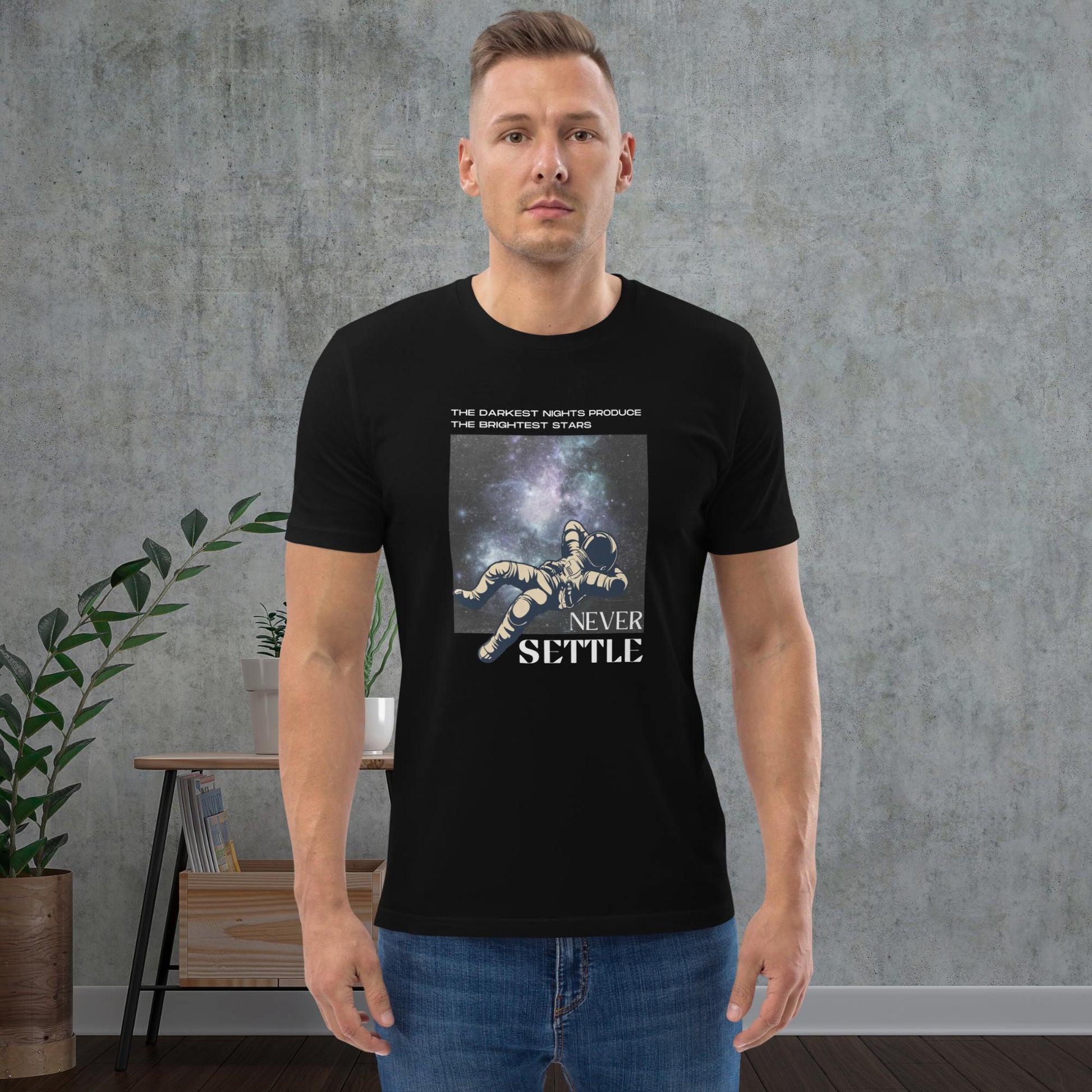 Man-wearing-black-Never-Settle-motivational-t-shirt