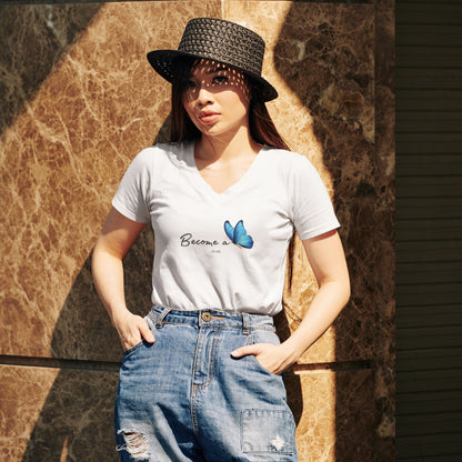 a-fashionable-woman-posing-for-her-instagram-profile