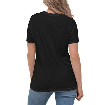 Royal Comfort – Breathable Tee for Ambitious Women