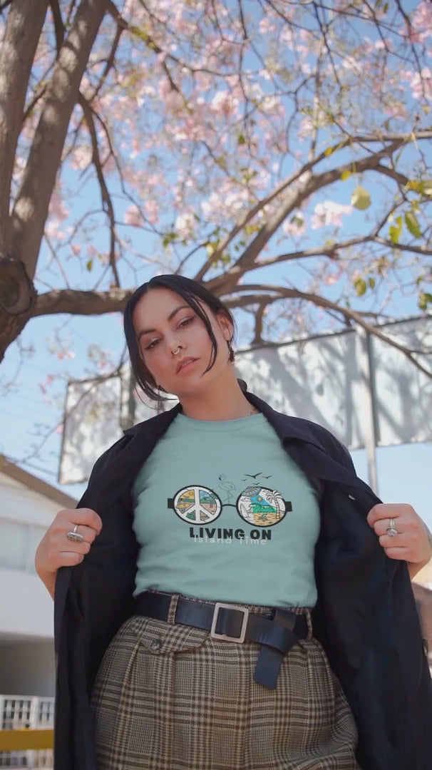 Exotic-Beachwear-T-Shirt-Video-Featuring-A-Young-Charming-Woman-With-A-Septum-Piercing-In-Nose