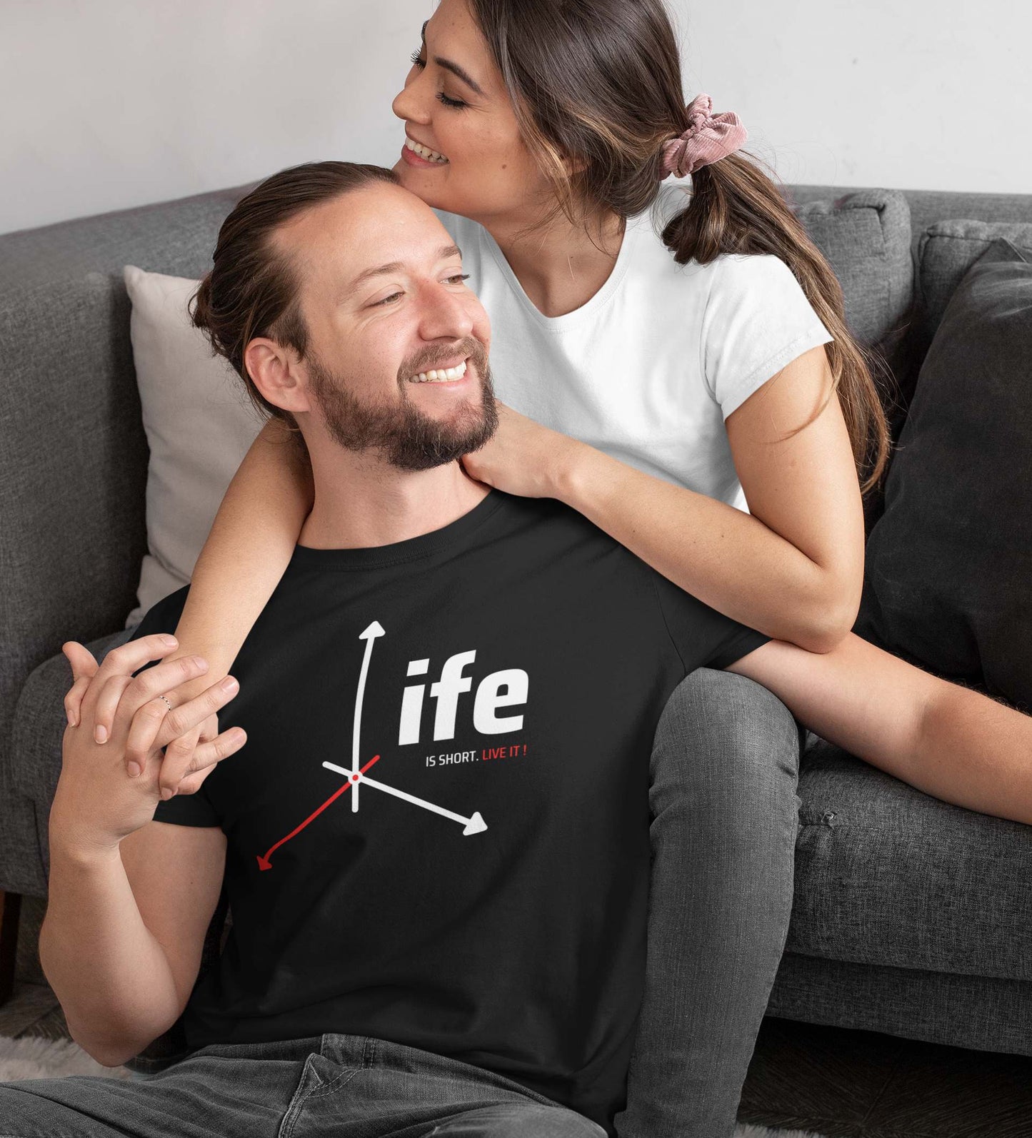 t-shirt-mockup-with-inspiring-life-quote-featuring-a-happy-man-with-his-girlfriend