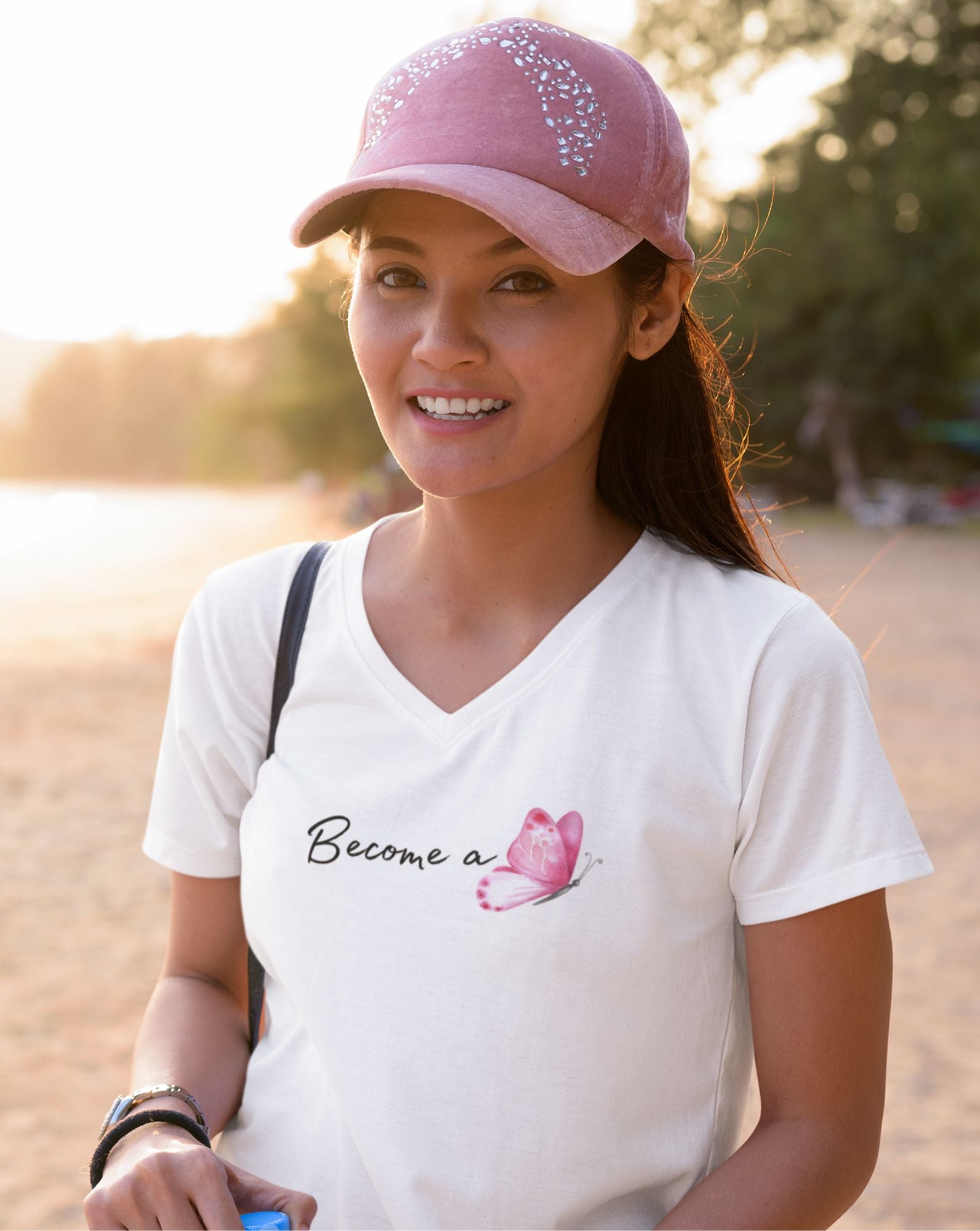 v-neck-t-shirt-mockup-of-a-woman-smiling-at-the-beach-in-thailand